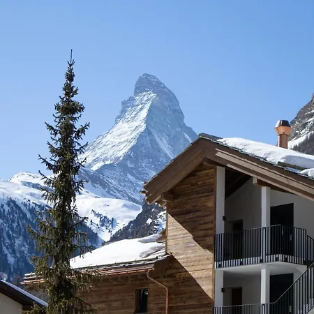 Village With Matterhorn View * زيرمات